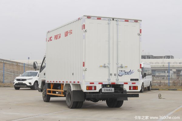 顺达宽体载货车济宁市火热促销中 让利高达0.4万