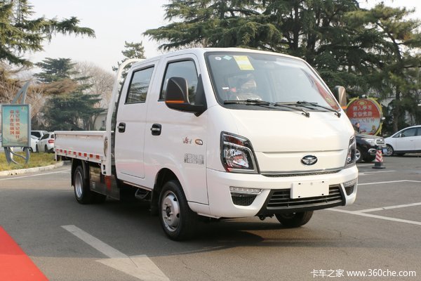 唐骏V5载货车火热促销中 让利高达0.15万