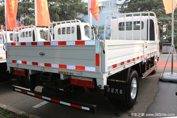 降价促销     唐骏K3载货车仅售8.68万