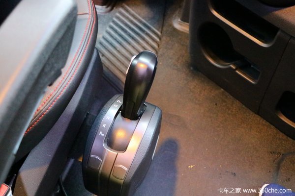 优惠1万 上海格尔发K7自动档牵引车促销
