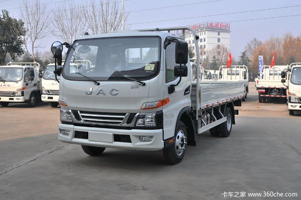 江淮 骏铃V6 152马力 4.15米单排厢式轻卡(HFC5043XXYP91K2C2V)