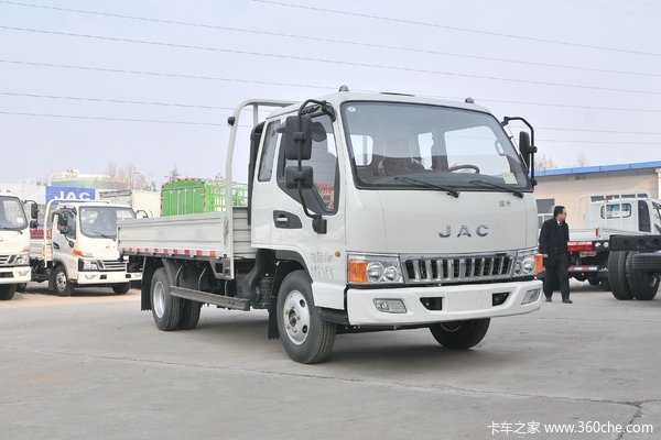 购骏铃E5载货车     享高达0.2万元优惠