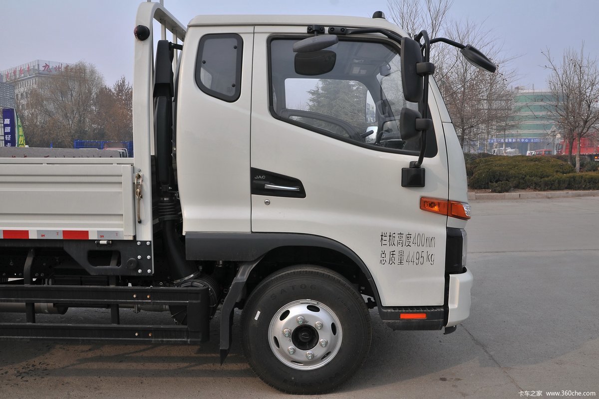 905米排半栏板轻卡(hfc1043p91k6c2v)>外观> > 江淮骏铃 > 骏铃v6 >