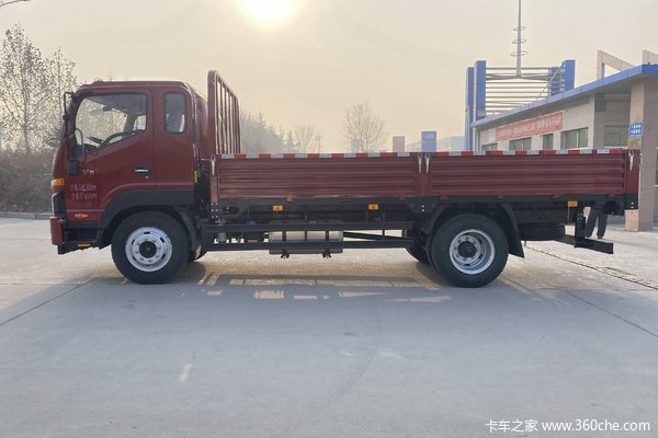 回馈客户 徐州骏铃V8载货车仅售14.48万