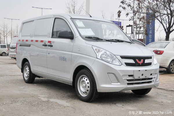 五菱 荣光V 2019款 实用型 99马力 1.5L厢式运输车(国六)