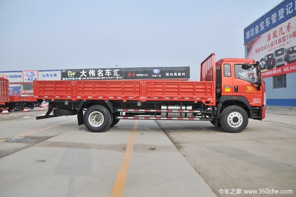 中国重汽HOWO G5X中卡 2018款 超能版 210马力 4