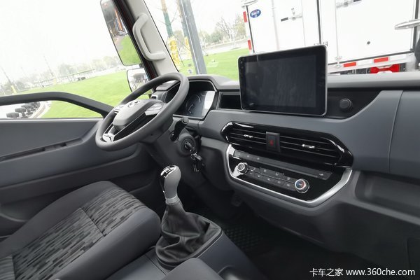 5万 上海上汽跃进载货车促销中