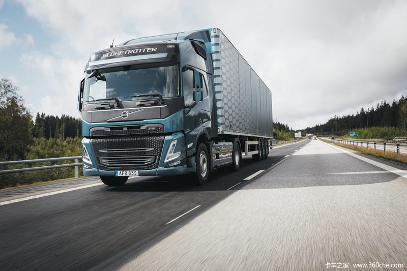 沃尔沃 新fm重卡 500马力 4x2 自动挡牵引车_实拍图片_905701_卡车之