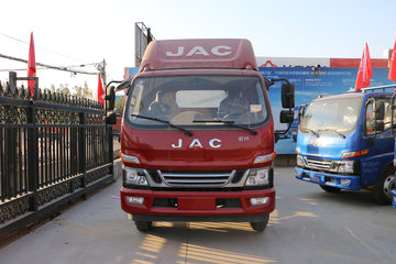 江淮 骏铃V7 154马力 5.2米冷藏车(HFC5091XLCP91K1C6V)