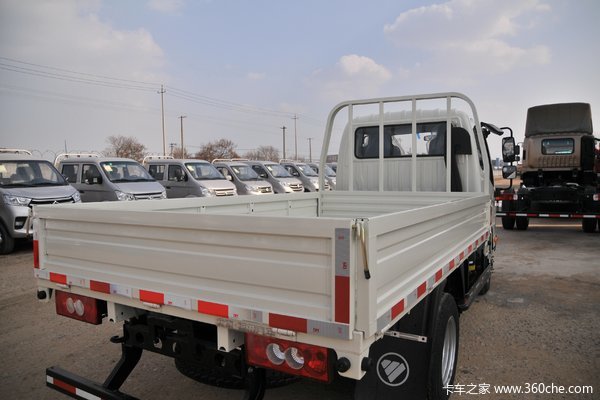 奥铃捷运3米7平板货车太原市火热促销中让利高达03万