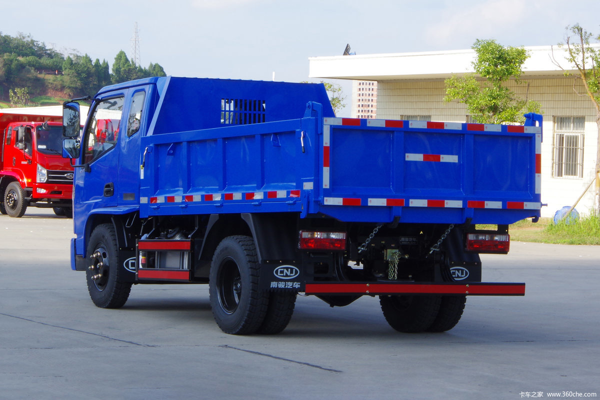> 南骏汽车 > 祥康 > 南骏汽车 祥康 130马力 4x2 3.75米自卸