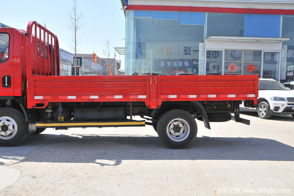 解放卡车虎V4.2米载货车无锡市火热促销中 让利高达0.3万