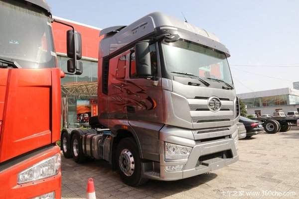 优惠 1万 海南一汽解放J7牵引车促销中