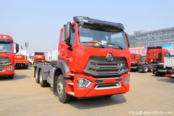 5万 太原重汽豪瀚n7g半挂车促销