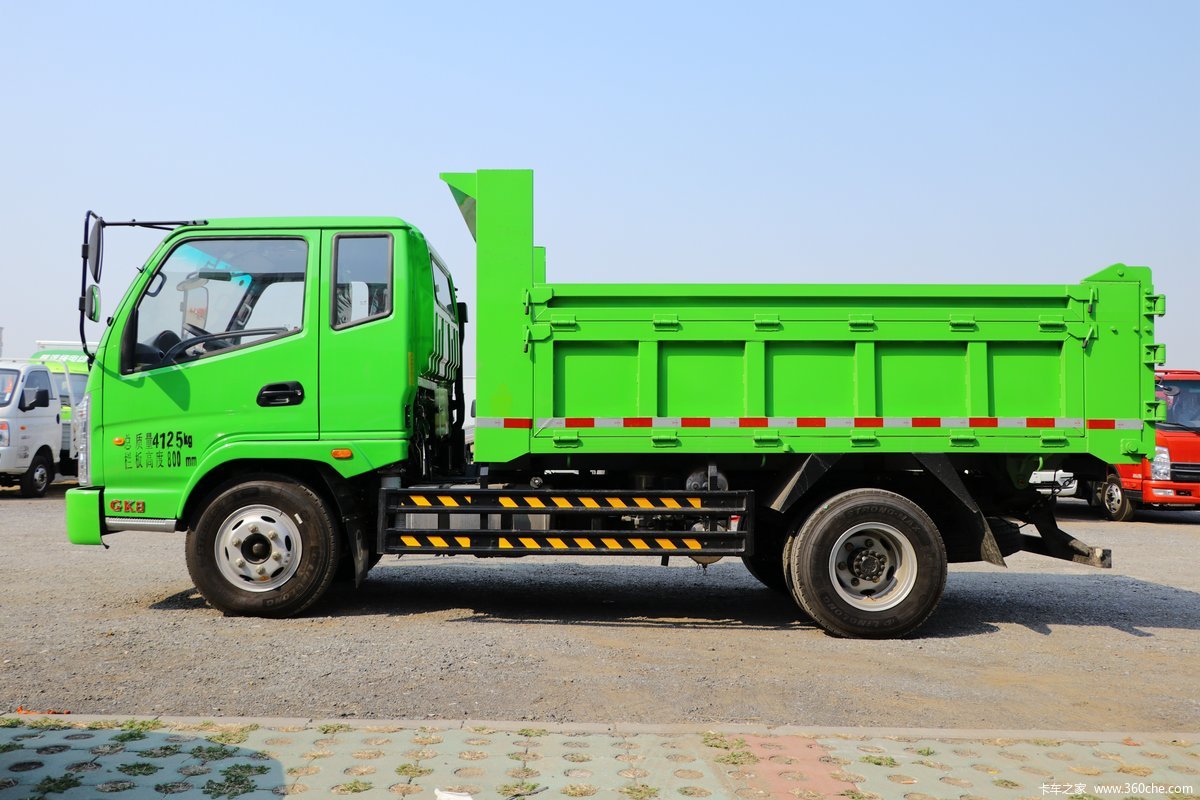 5米自卸车(国六)(锡柴)(kmc3042gc326dp6)>外观> > 凯马 > gk8 > 凯马