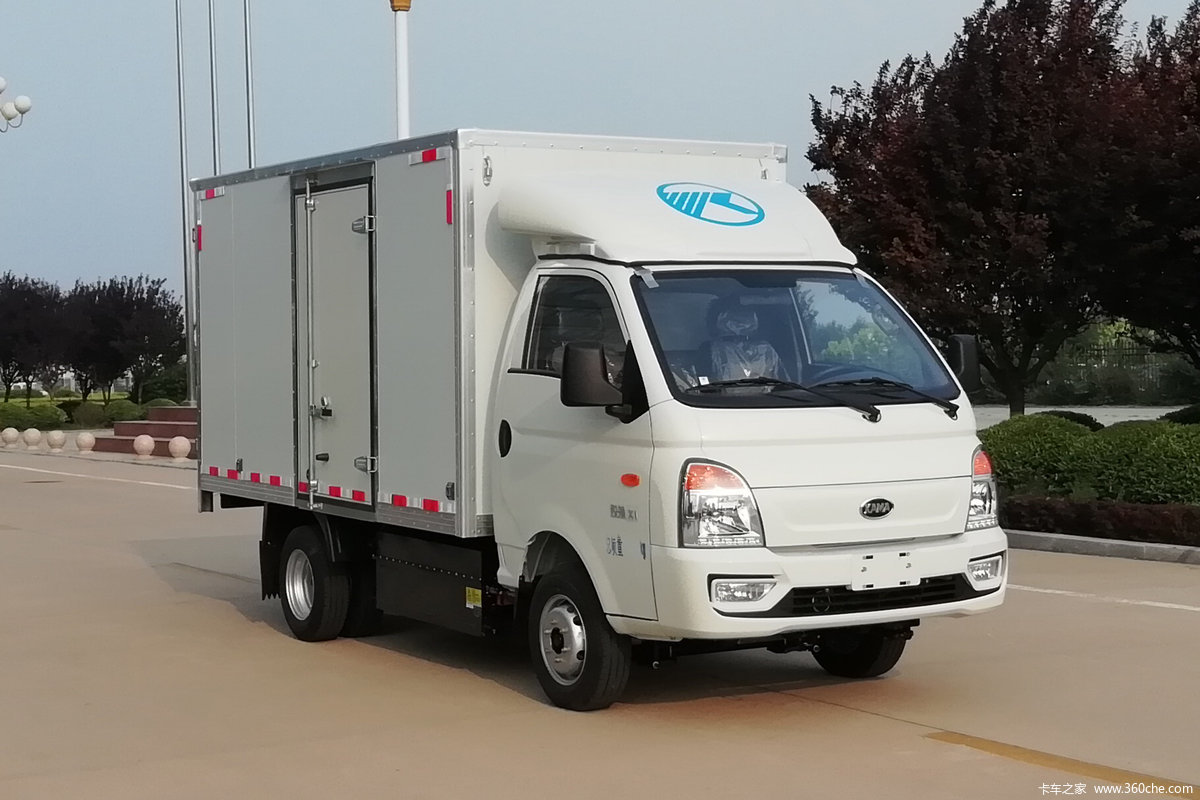 凯马 锐航EV 3.5T 3.6米单排纯电动厢式载货车