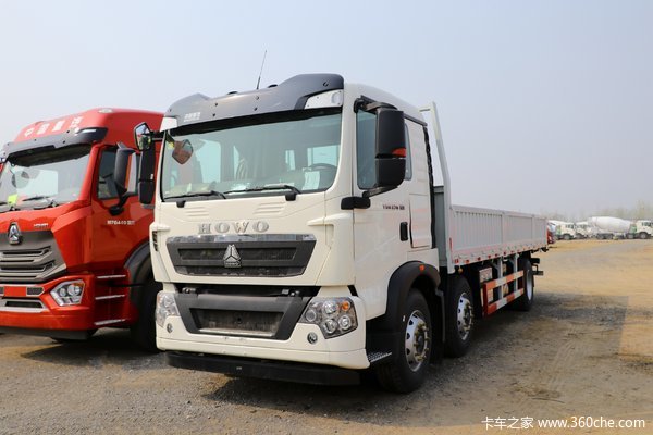 中国重汽 HOWO T5G重卡 270马力 6X2 7.8米栏板载货车(国六)(ZZ1257N56CGF1)