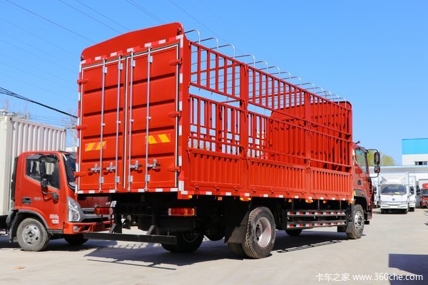 福田 瑞沃ES5 220马力 6X2 6.8米排半仓栅式载货车(国六)(BJ5244CCYNPFB-01)