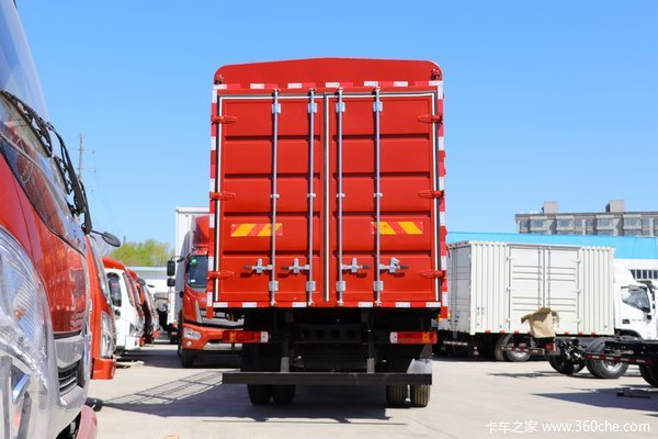 福田 瑞沃ES5 220马力 6X2 6.8米排半仓栅式载货车(国六)(BJ5244CCYNPFB-01)