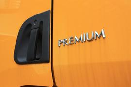 雷诺Premium 牵引车外观                                                图片