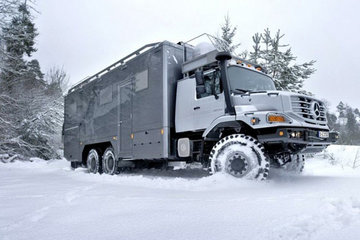 奔驰 Zetros重卡 326马力 6X6栏板载货车 卡车图片