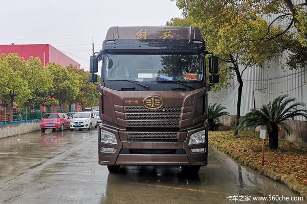 青岛解放 JH6重卡 430马力 8X4 9.5米栏板载货车(CA1310P25K2L7T4E5A80)