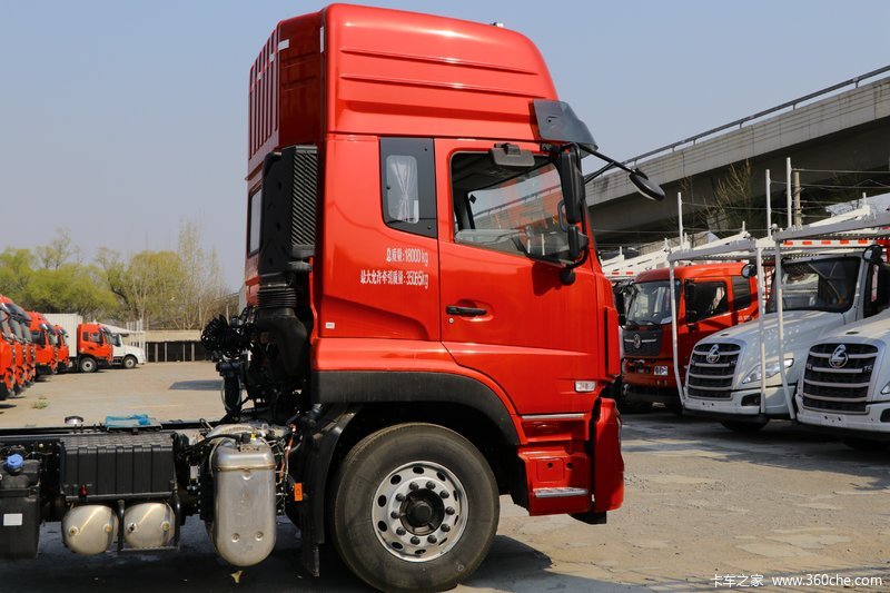 【图】东风商用车 天龙vl重卡 400马力 4x2牵引车(国六)(dfh4180a6)
