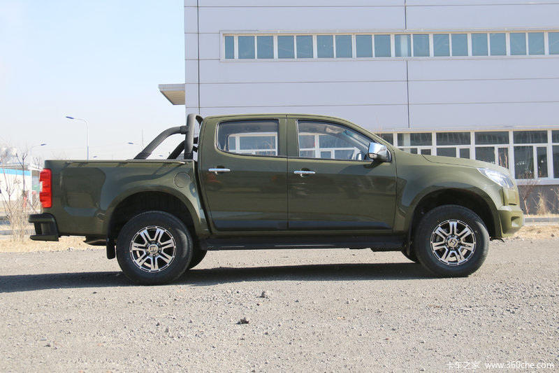 5t柴油 150马力 四驱 短轴双排皮卡_实拍图片_924163_卡车之家