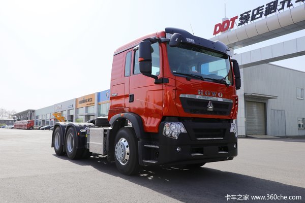 中国重汽 HOWO TX重卡 480马力 6X4 牵引车(ZZ4257V324GE1)