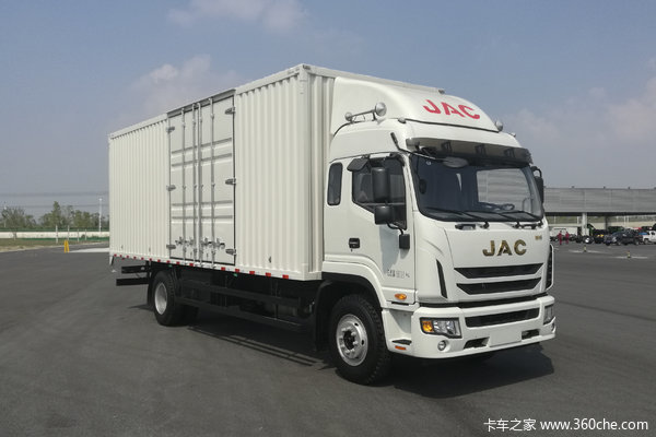 江淮 帅铃Q9 220马力 4X2 6.8米厢式载货车(半高顶)(国六)(HFC5181XXYB80K1E2S)