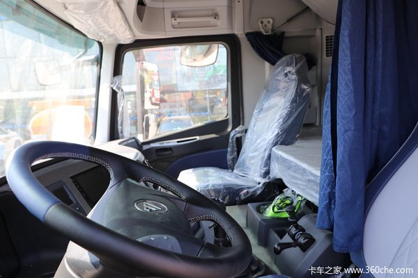 欧曼EST-A牵引车北京市火热促销中 让利高达0.1万