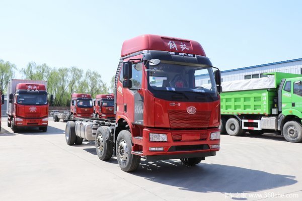 一汽解放j6l中卡220马力4x268米厢式载货车国