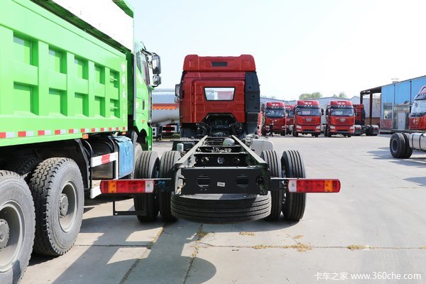 在上海沪淮购解放J6P载货车 享高达3.6万优惠