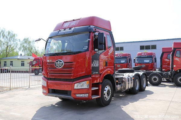 新车到店滨州市解放j6p牵引车仅需322万元