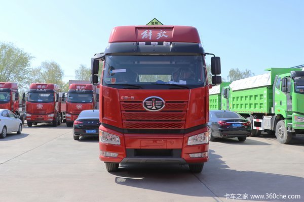 优惠 0.5万 解放J6P牵引车550马力促销中