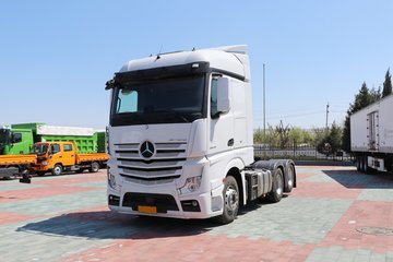 奔驰 新Actros重卡 450马力 6X2R牵引车(型号2645)