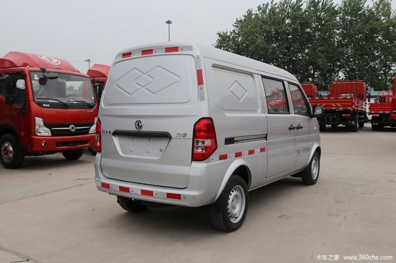 东风小康 k05s 东风小康k05s 实用型 88马力 5座 1.2l厢式运输车 外观