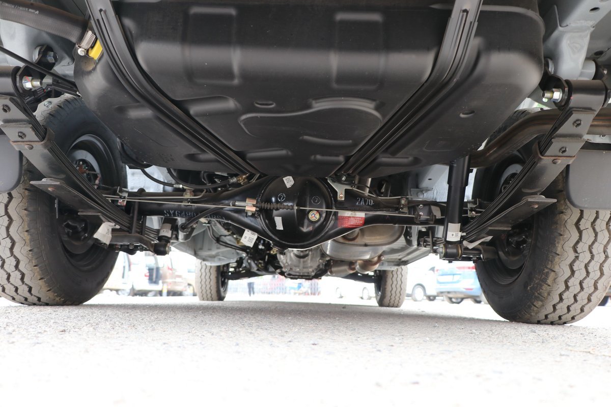 0l封闭货车>底盘> > 华晨雷诺 > 大海狮 > 金杯 海狮 2019款 136马力