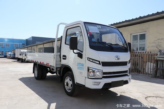 跃进 福运s80 113马力 3.62米排半栏板轻卡(国六)(sh1033pegcnz2)