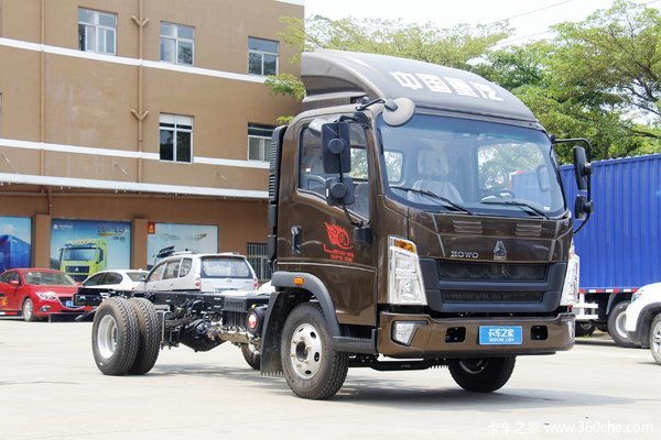 豪沃轻卡店庆两周年零利润销售直降一万