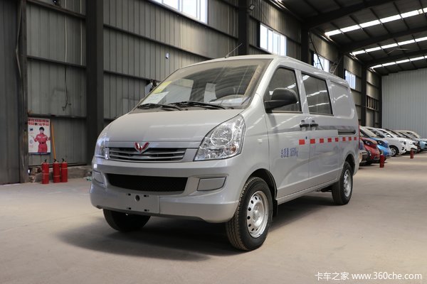 五菱 荣光S 2022款标准型 76马力 1.2L汽油 5座 面包车(国六)(带空调)