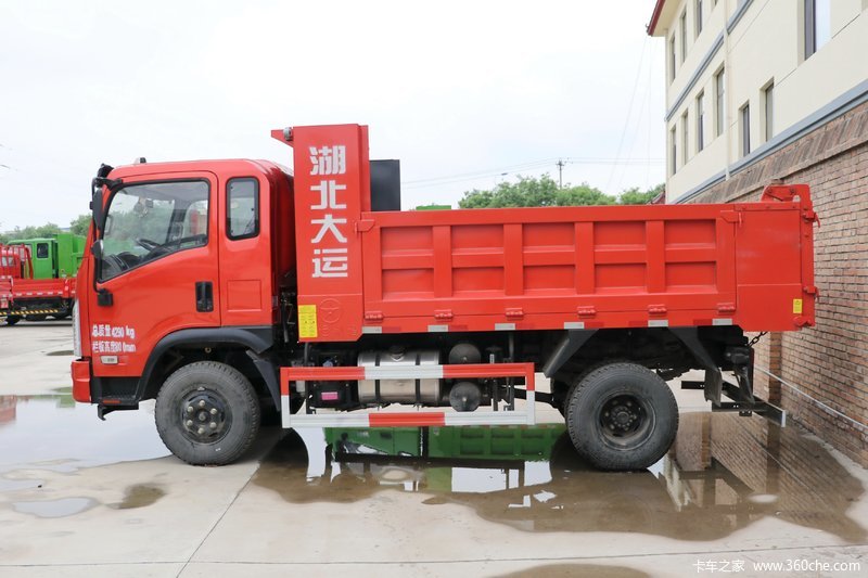 湖北大运 征途 大运 征途 129马力 3.75米自卸车(dyq3040d5ab) 外观