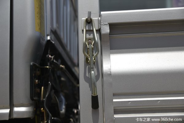 购小霸王W15载货车 享高达0.1万油卡优惠