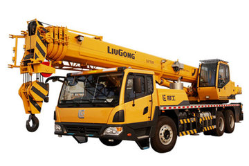 柳工25吨汽车起重机tc250