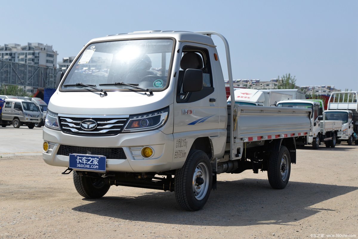 唐骏欧铃 赛菱A47 1.6L 105马力 CNG 3.63米单排栏板微卡(国六)