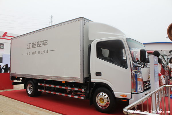 江淮 帅铃H415 154马力 4X2 5.53米单排厢式载货车(HFC5121XXYP71K1D1V)