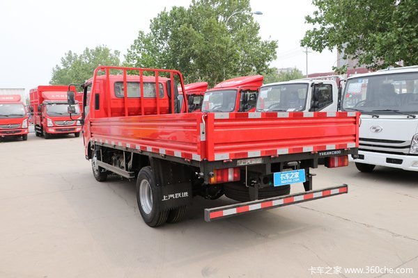 新车到店 平顶山超越C系载货车仅售8.3万