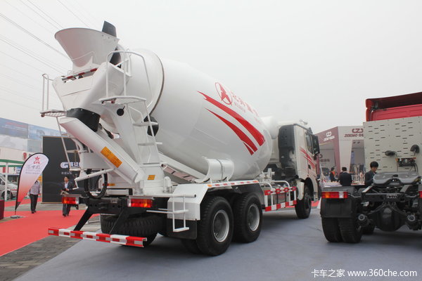 优惠12万临沂市北奔v3混凝土搅拌车火热促销中