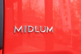 雷诺MIDlUM 消防车外观                                                图片