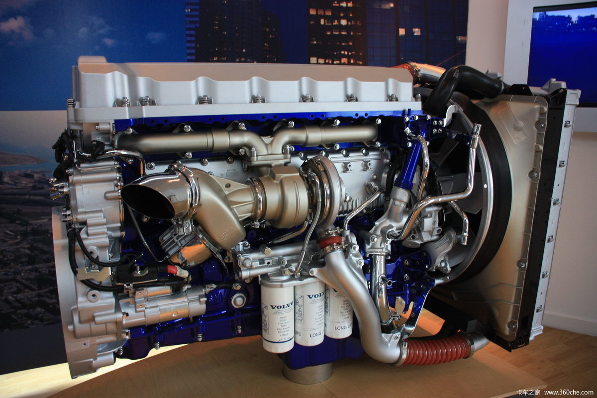 沃尔沃D13C420S EUV 420马力 13L 国五 柴油发动机